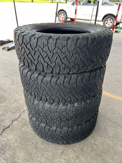 275/65/20” BF GOODRICH, Like New