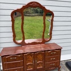 6 Drawer Dresser With Mirror 