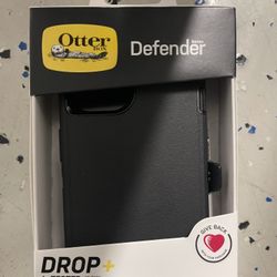 Otter Box Defender for iPhone 13