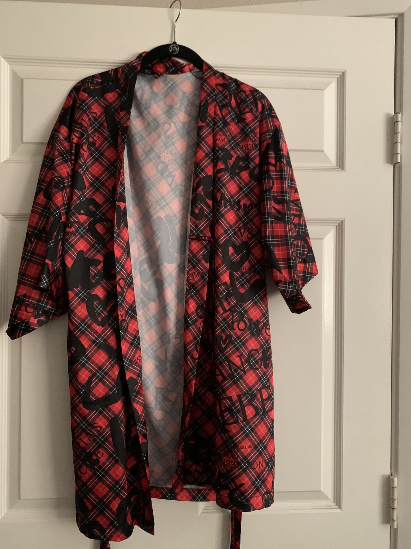 XS Victoria’s Secret Red & Black Silk Robe Graffiti Rebel Love