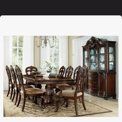 Complete Traditional Dining Set 6 Chairs And Lighted Hutch