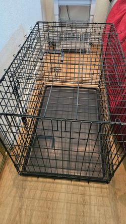 Large Black Wire Dog Crate with Tray 36x22x25 in