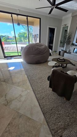 LoveSac used huge!