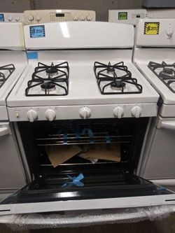 NEW scratch and dent GE gas stove
