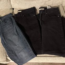 Women Levis Jeans