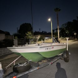 StarCraft Tri Hull Boat 90HP Mercury + Trailer