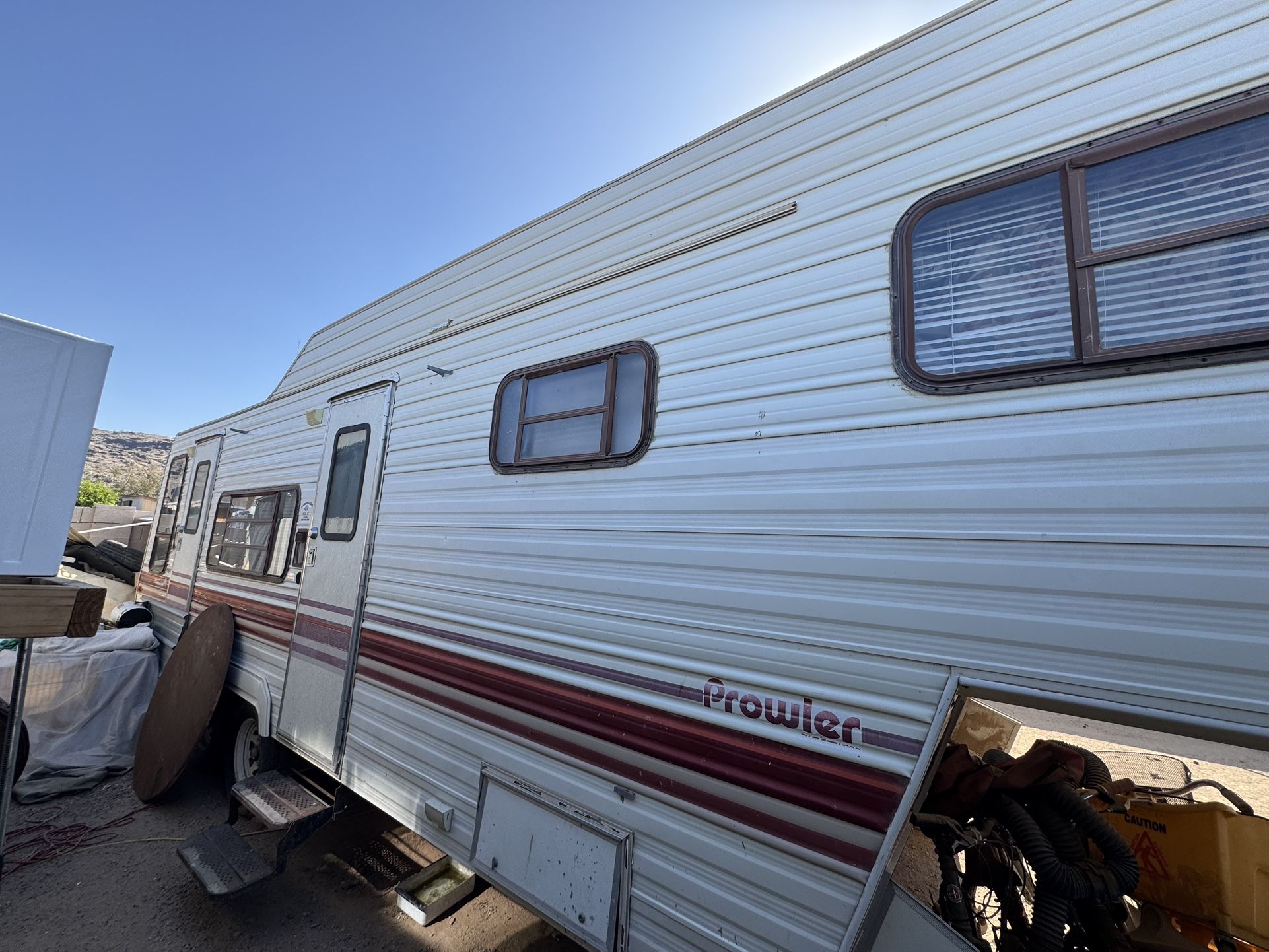Fleetwood Wilderness Prowler TRAVEL TRAILER