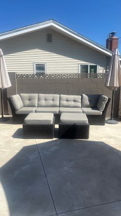 Outdoor sectional sofa