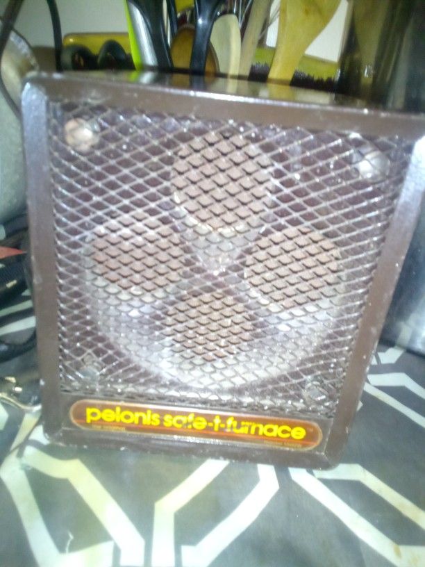Vintage 1980 Pelonis Safe T Furnace