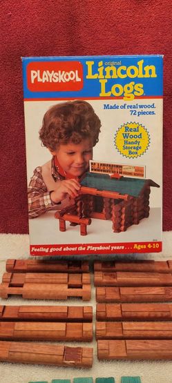 Vintage Lincoln Logs Set In Original Box 