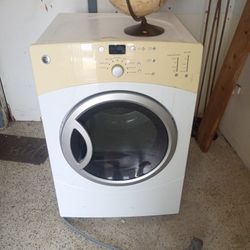 GE Fast Dry Electric Dryer Front Loader