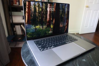 MacBook Pro 16” 1TB SSD