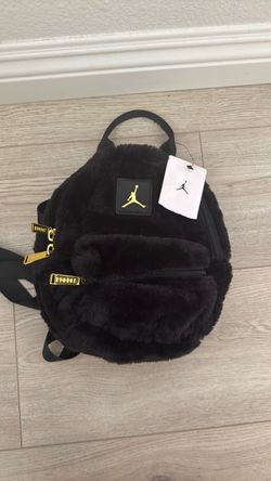 New. Bag