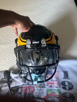 Youth XL Schutt F7 Football Helmet