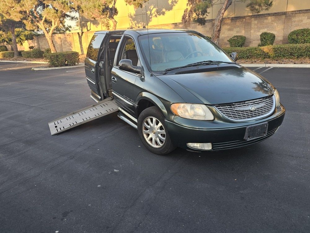 2001 Chrysler Town Car Wheelchair Van 