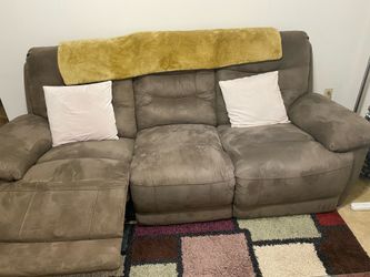Reclining Sofa