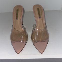 Women’s nude clear heel