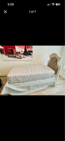 Twin Bed Frame with Tufted Headboard