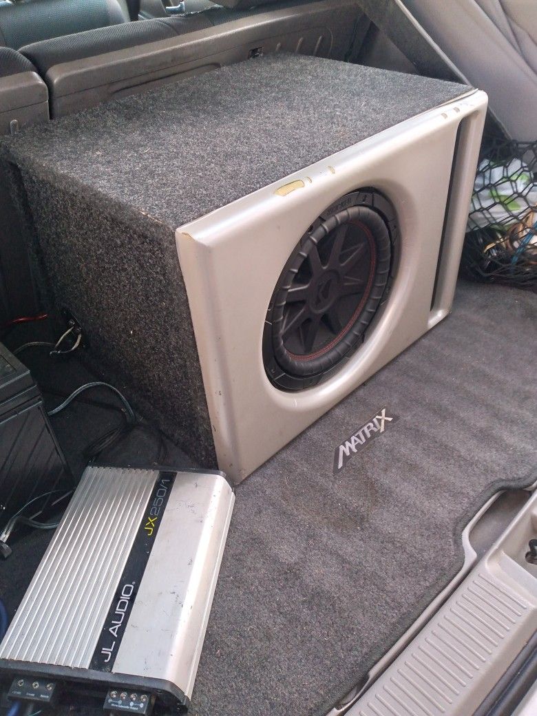 Ten Inch Kicker Comp Vr Subwoofer 43cvr104 In Sledgehammer Ported Box With JX250/1 Mono Block Amplifier ( Read Descriptions Below For More Details)