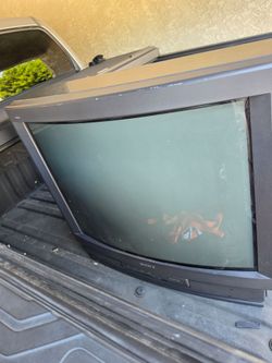 CRT GAMING T.V vintage