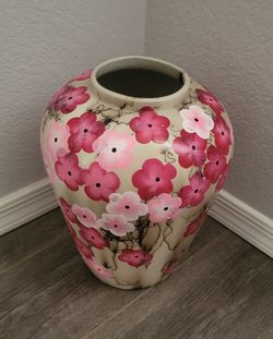 Horse Hair Etched Vase