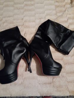 Black tall size 7 1/2 red bottom boots
