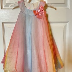 Little Girls Dresses!! (3T - 5T)