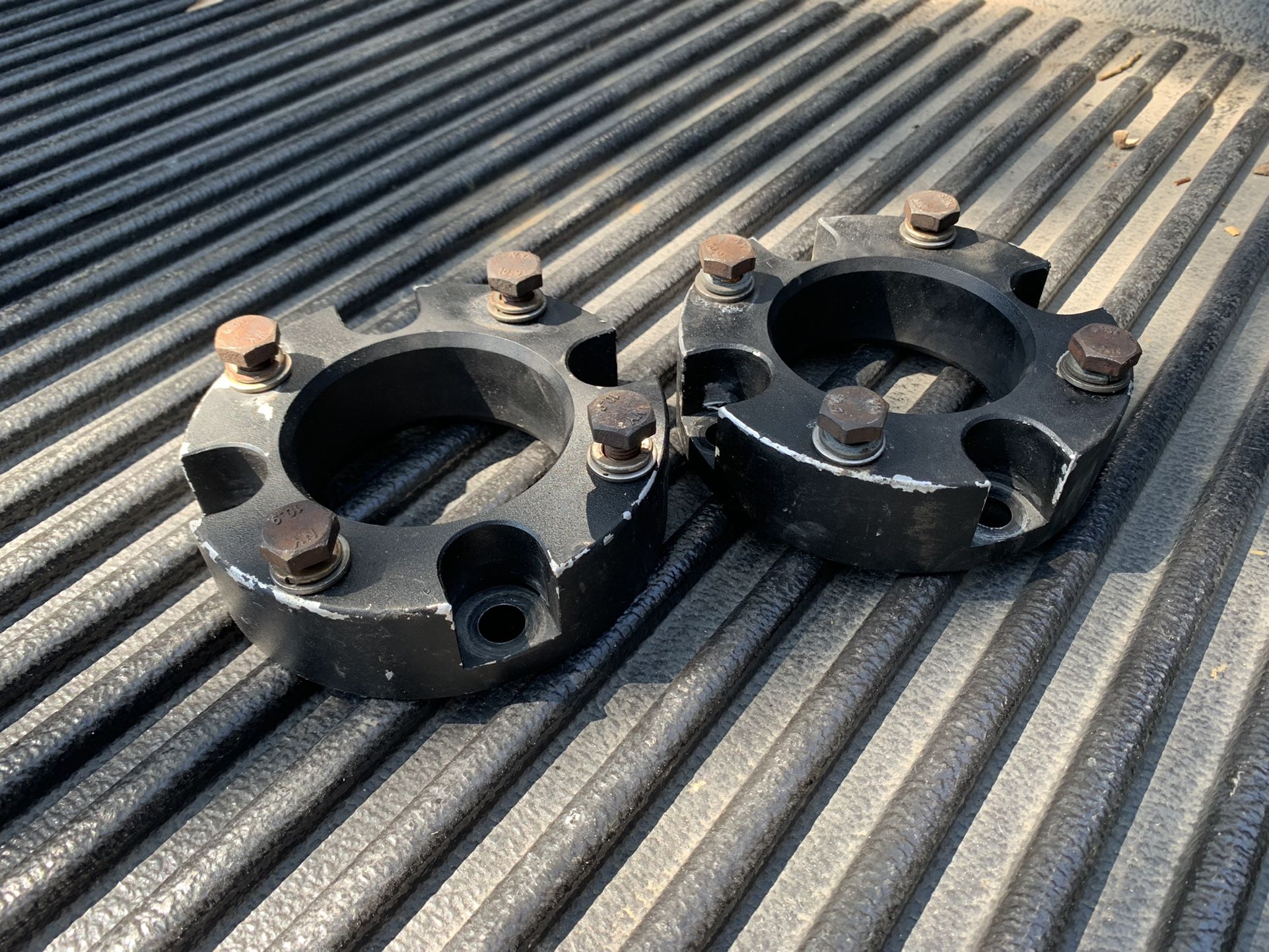 Toyota Tundra coil spacer lift / level kit 