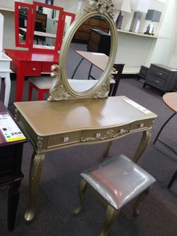 Vanity set