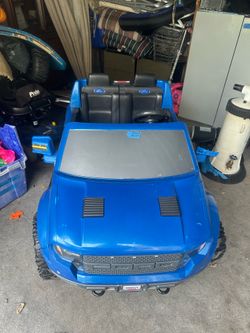 Power wheels 4x4