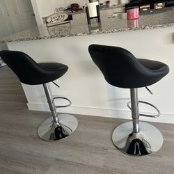 Bar Stools 