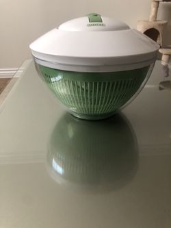 Sabatier salad spinner