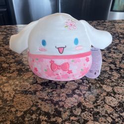 Squishmallows  LIMITED EDITION 6" Hello Kitty Spring Cinnamoroll