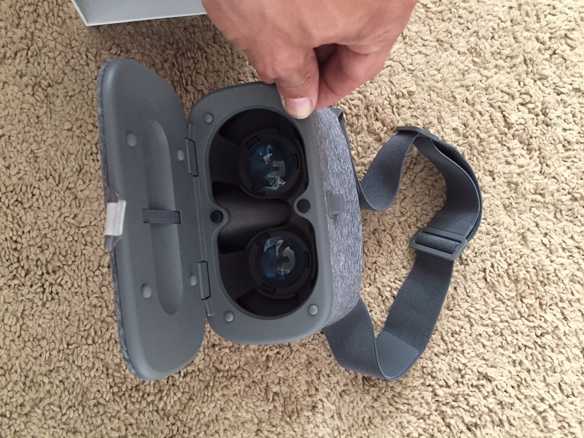 Daydream View VR Headset by Google