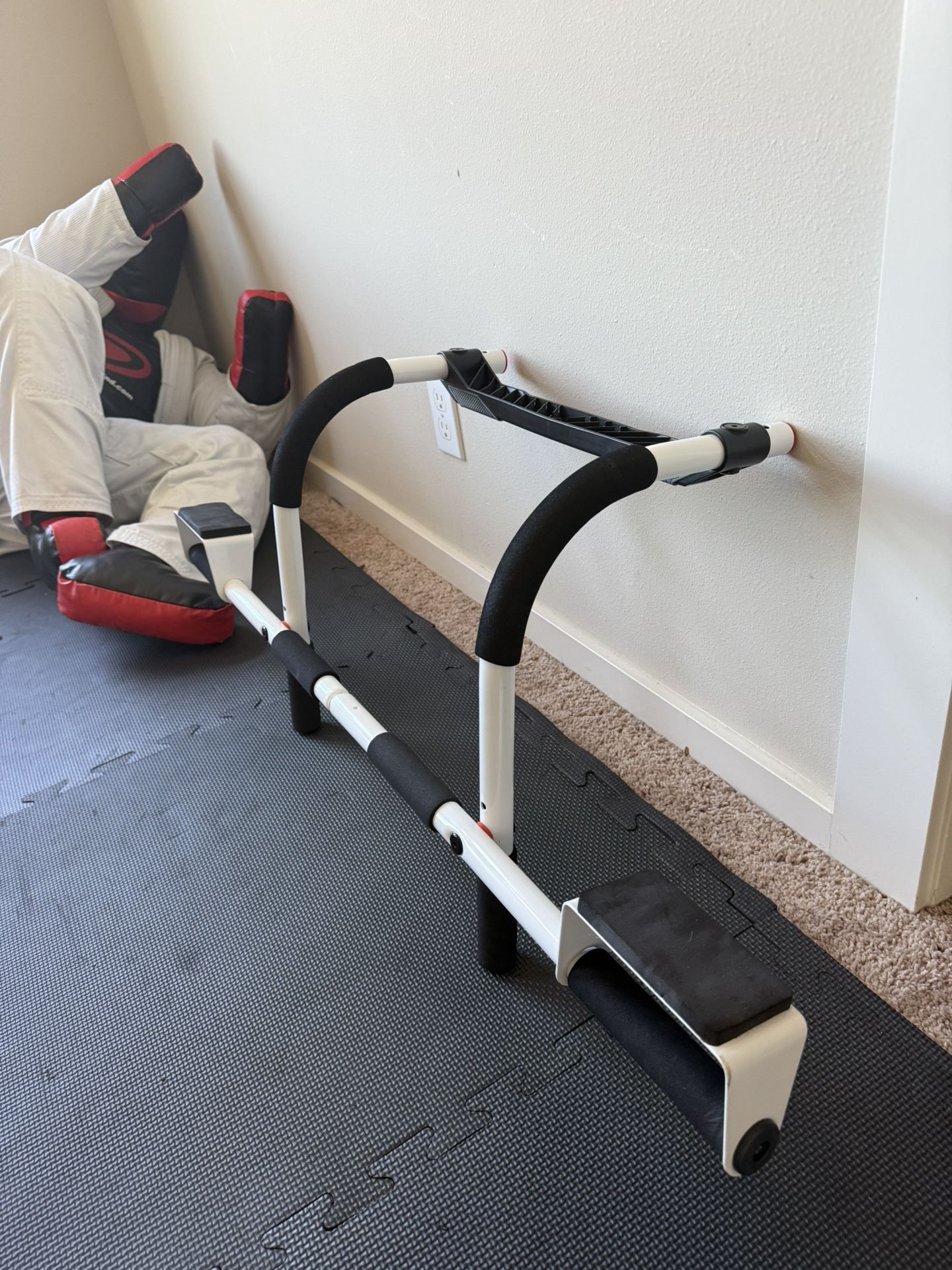 Multipurpose Pull Up Bar