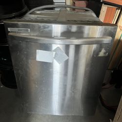 Samsung Dishwasher (As-Is)