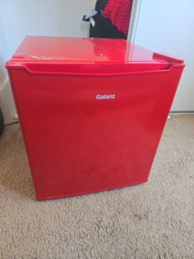Mini Fridge