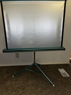 DA-LITE Silver-Lite Vintage Screen Projector