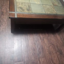 Stone Rop Coffew And Wnd Table