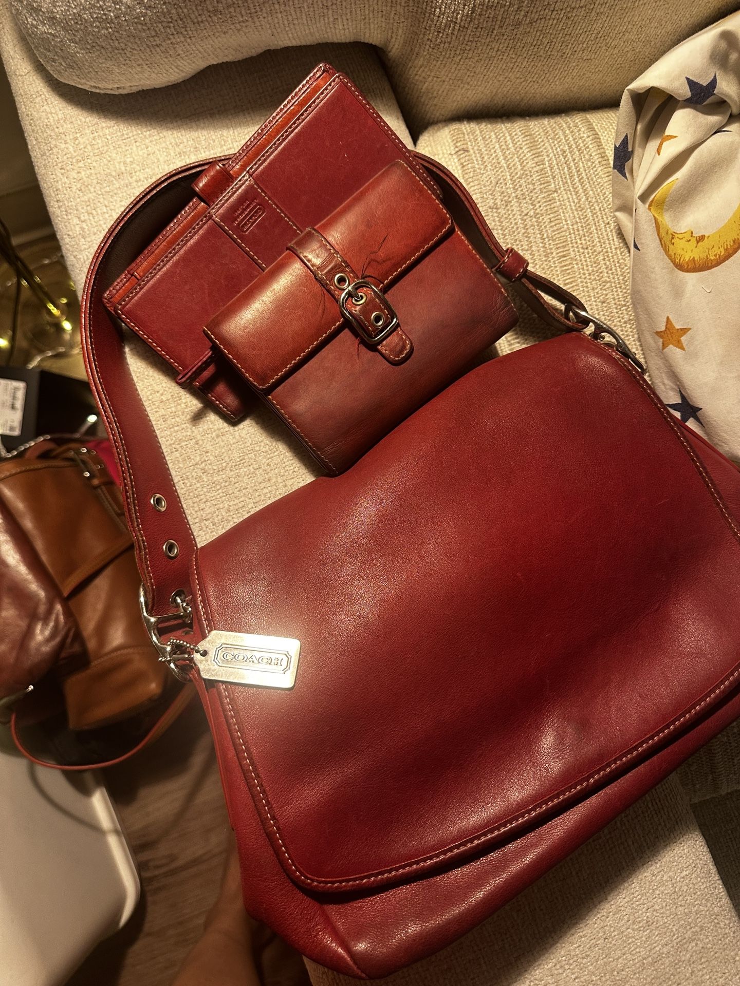 Vintage Leather Coach Red Legacy Purse Bag Crossbody/Shoulder  9332