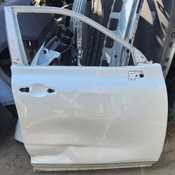 2020 2021 2022 2023 2024 TOYOTA HIGHLANDER PASSENGER FRONT DOOR