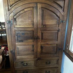 Oak Armoire 72x47x34
