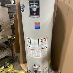 Refurbished 50 gal Natural Gas Water Heater (includes installation)