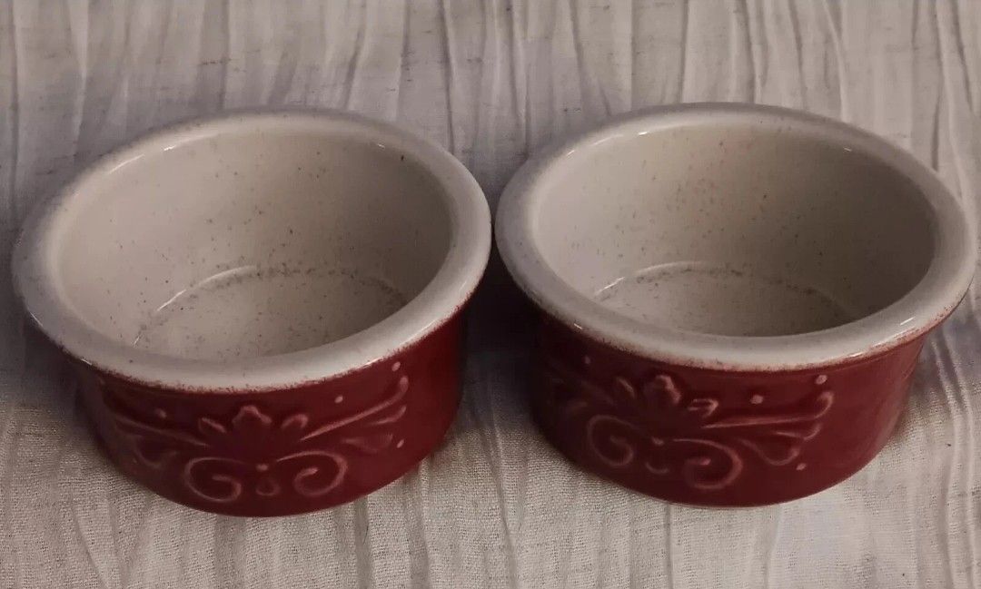 Pfaltzgraff WEIR IN YoUR KITcHEN Red 4" Ramekins