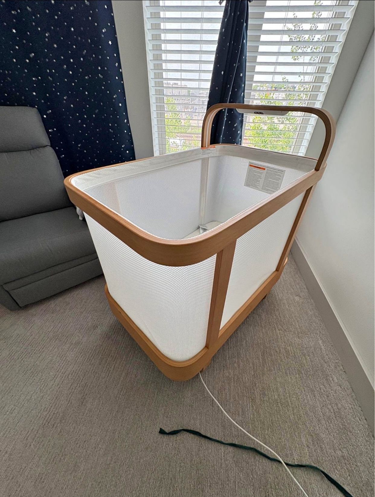 Cradlewise Smart Crib 