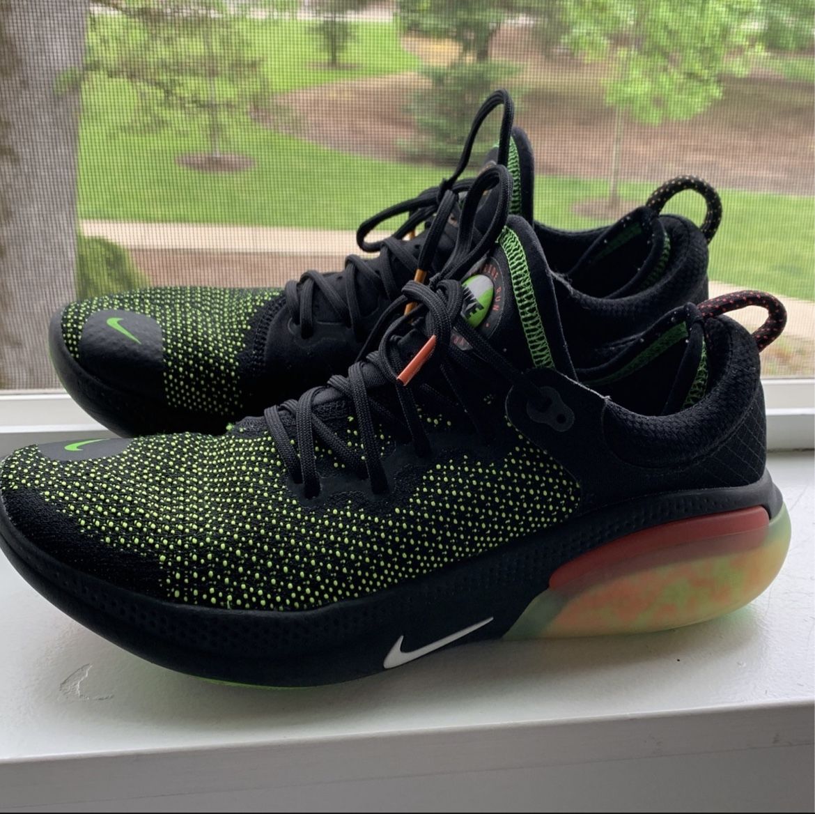 Nike Joyride 10
