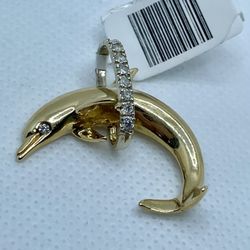 14K Dolphin Pendant 
