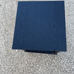 Black Faux Wood Accent Table — Simple Modern Side Table