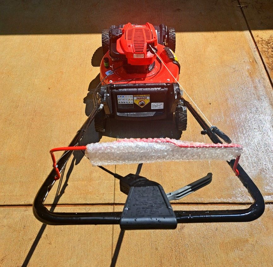Craftsman M260 FWD 163 cc 21 in Gas Self propelled Lawn Mower with Briggs and Stratton Engine for Sale in Tyler TX OfferUp