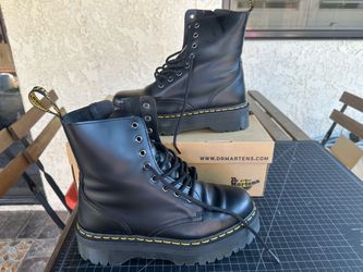 Dr. Marten’s Jadon black